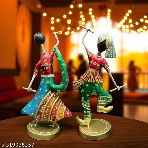 Folk Fusion – Dandiya Couple Metal Showpiece