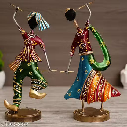 Folk Fusion – Dandiya Couple Metal Showpiece