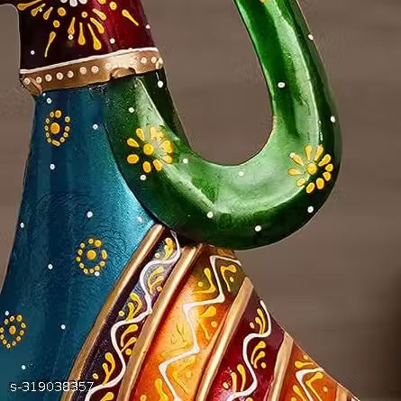 Folk Fusion – Dandiya Couple Metal Showpiece